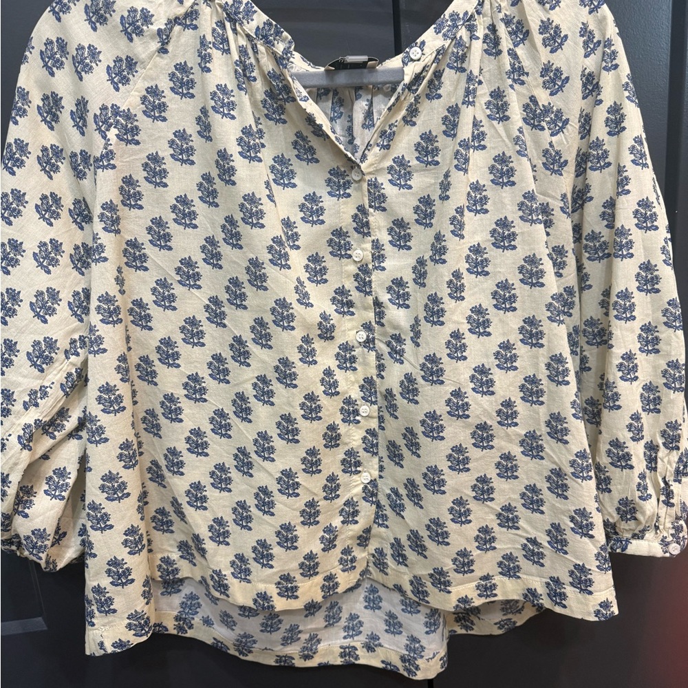 Tahari Cream Button-Front Blouse with Blue Floral Motif